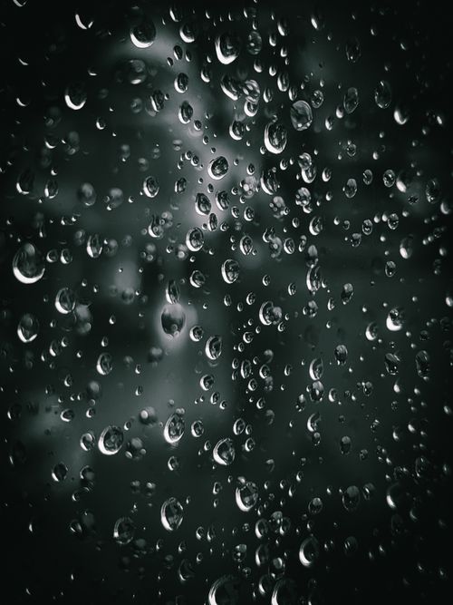 Free Black and white image capturing raindrops on a window in Amasya, Türkiye. Stock Photo
