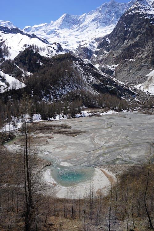 Foto profissional grátis de Alpes Suíços, caminhada, caminhadas na primavera