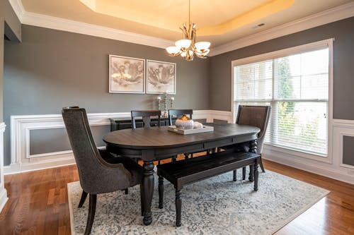 Black Wooden Table With Chairs