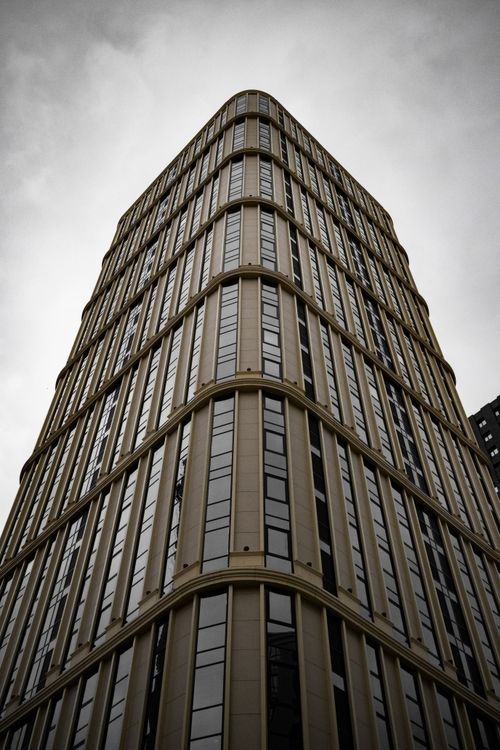 Free Dramatic upward view of a modern skyscraper in Grozny, showcasing urban architecture. Stock Photo