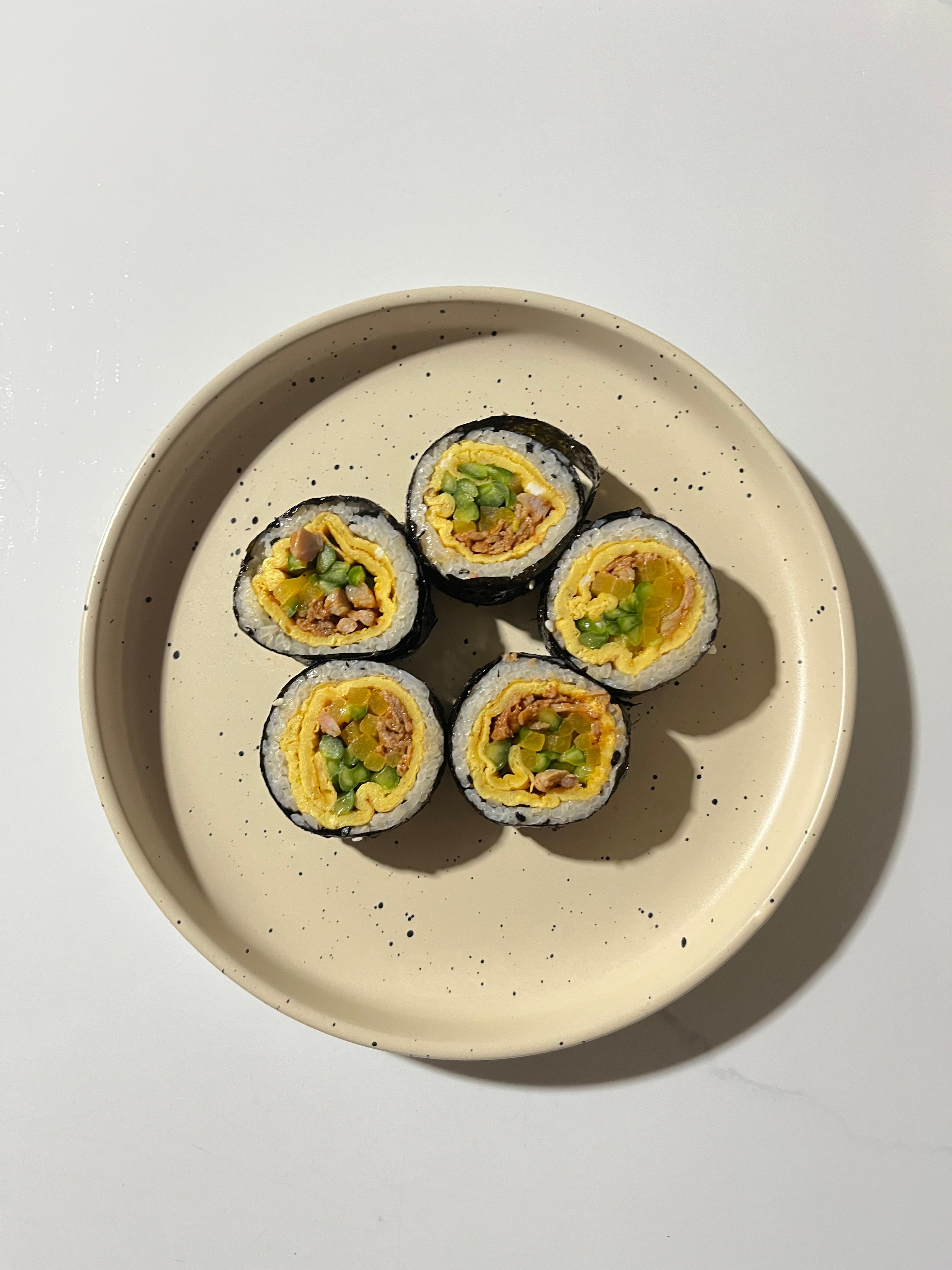 gimbap kimbap korean food dish