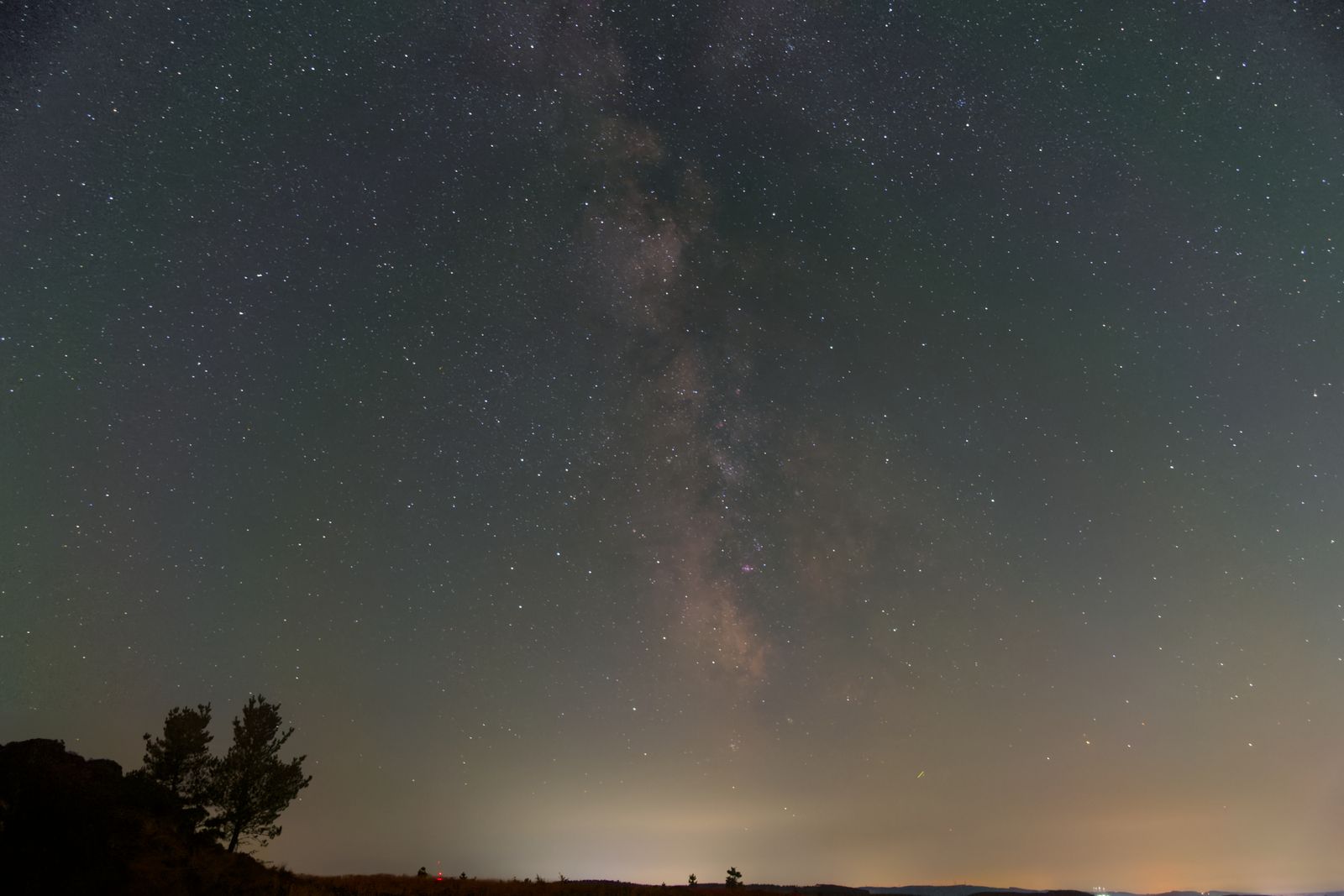 Voie lactée et ciel étoilé à couper le souffle, en Galice