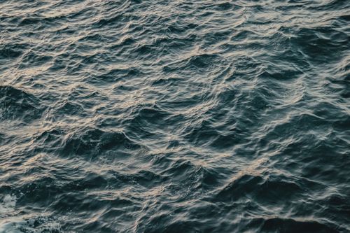 Free A stunning view of ocean waves in Sinop, Turkey, showcasing the natural beauty and motion of the sea. Stock Photo