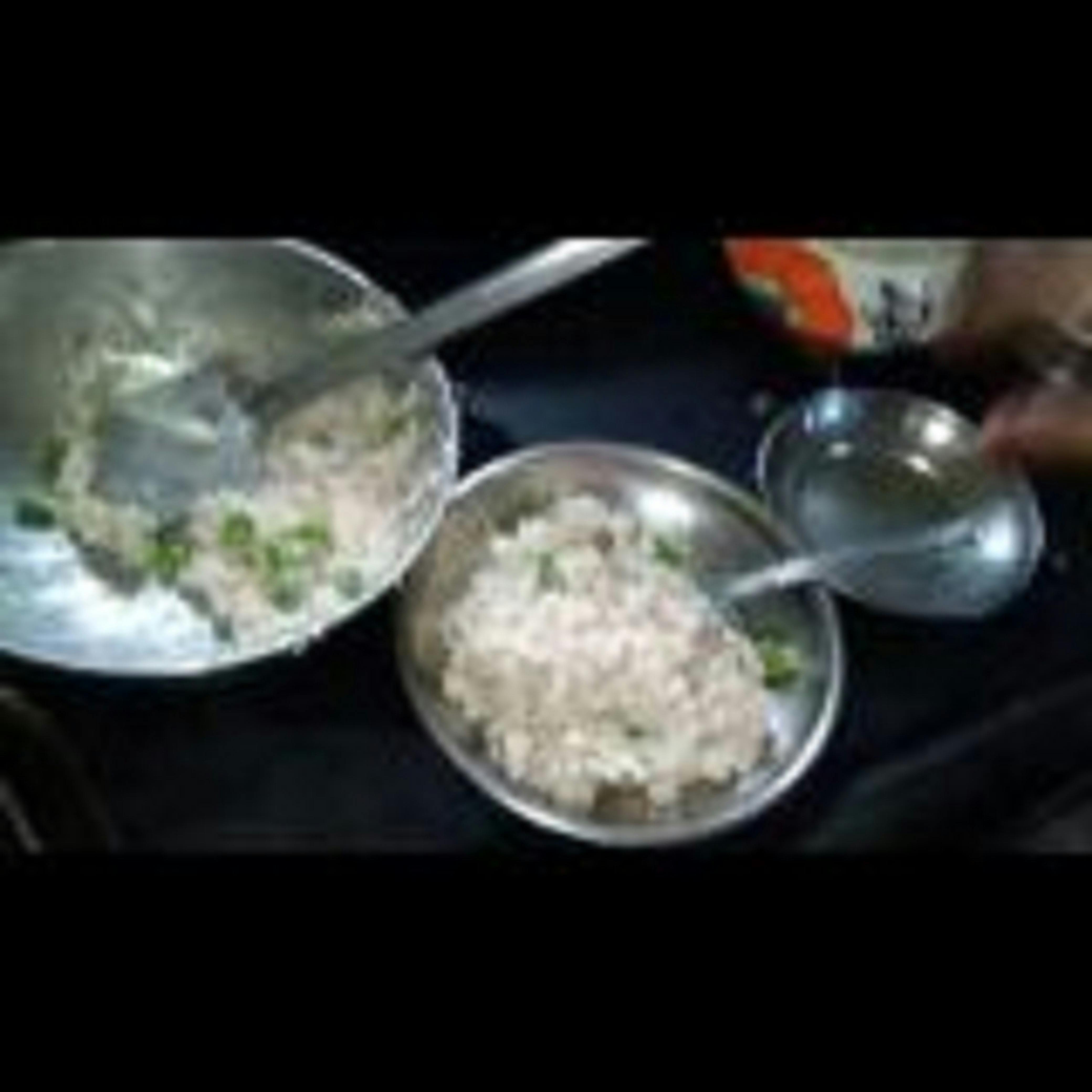 Healthy pregnancy meal with fruits, vegetables, and whole grains