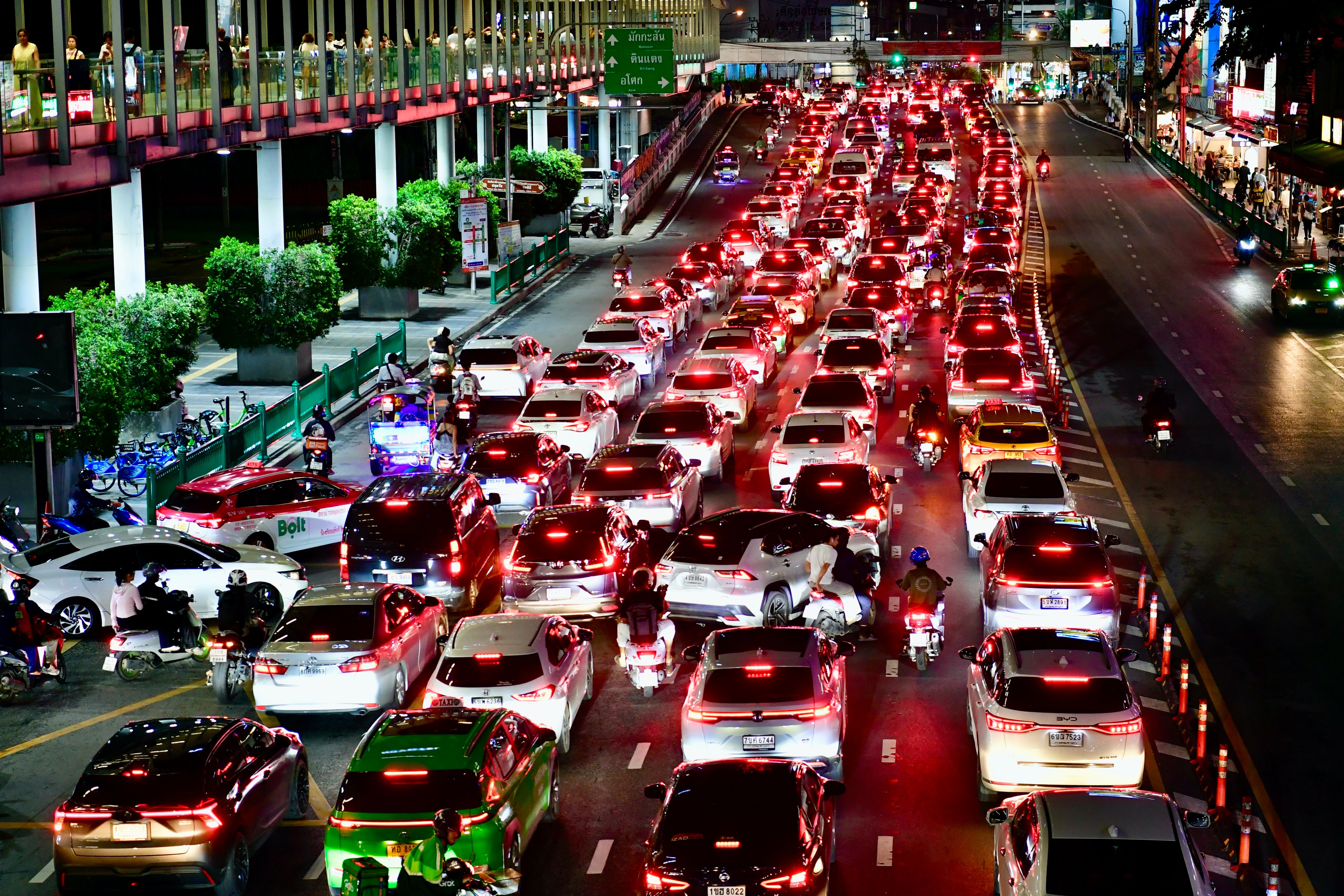 TheTraffic Hybrid System Mrr