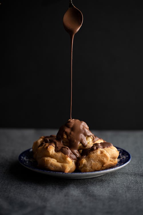 Foto profissional grátis de agradável, calda de chocolate, chocolate