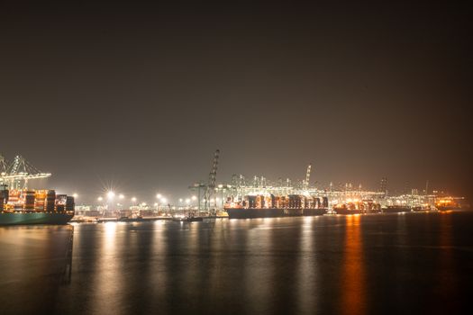 shipping container port