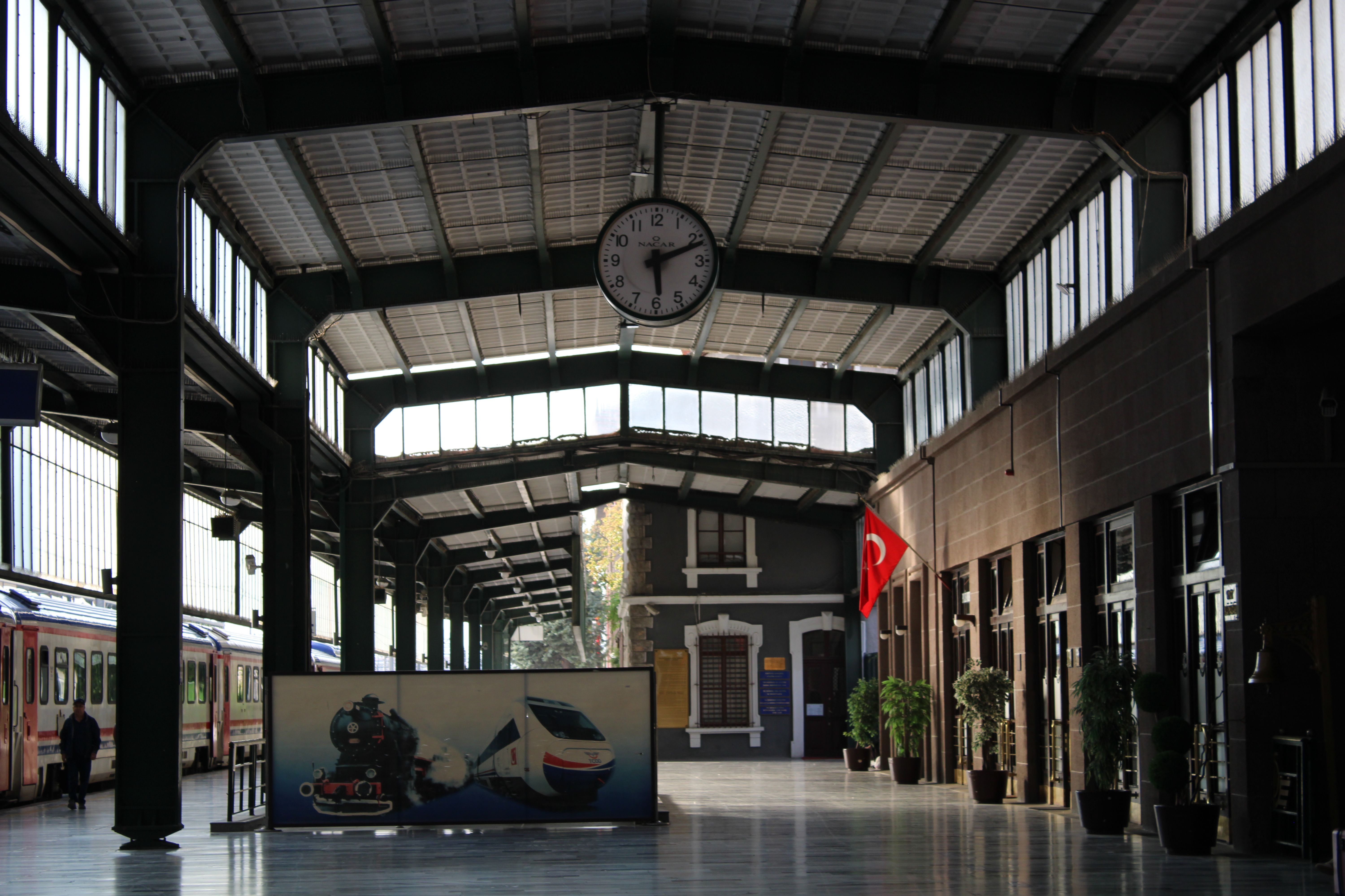 Yüksek Hızlı Tren İlk Yolculuk Rehberi