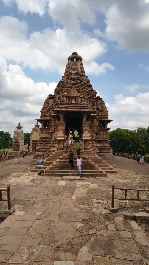 Free Stunning view of the intricately carved Khajuraho Temple in Madhya Pradesh, India, showcasing ancient Indian architecture. Stock Photo