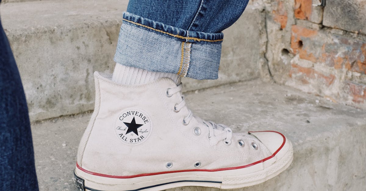 White high top converse top with jeans