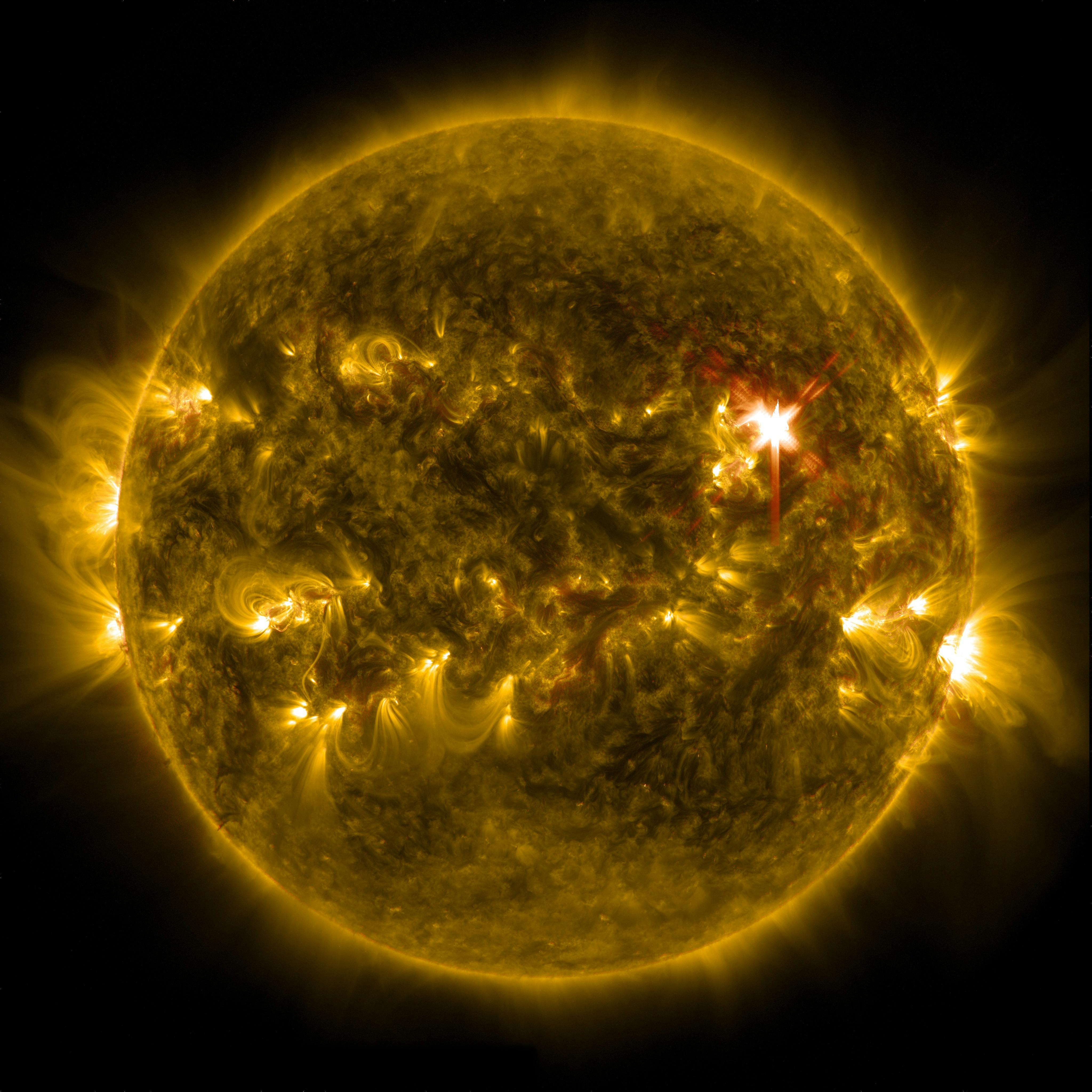 solar-flare-sun-eruption-energy-39649.jpeg?cs=srgb&dl=pexels-pixabay-39649.jpg&fm=jpg