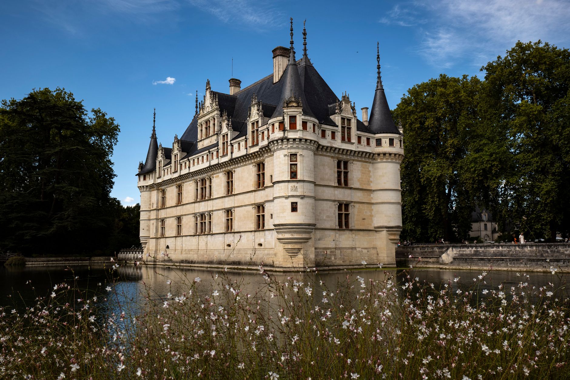 48 heures aux côtés d’Amine le Conquérant, vidéaste du patrimoine français
