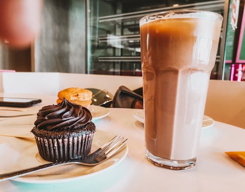 Free stock photo of caffeine, chocolate cupcakes, coffee