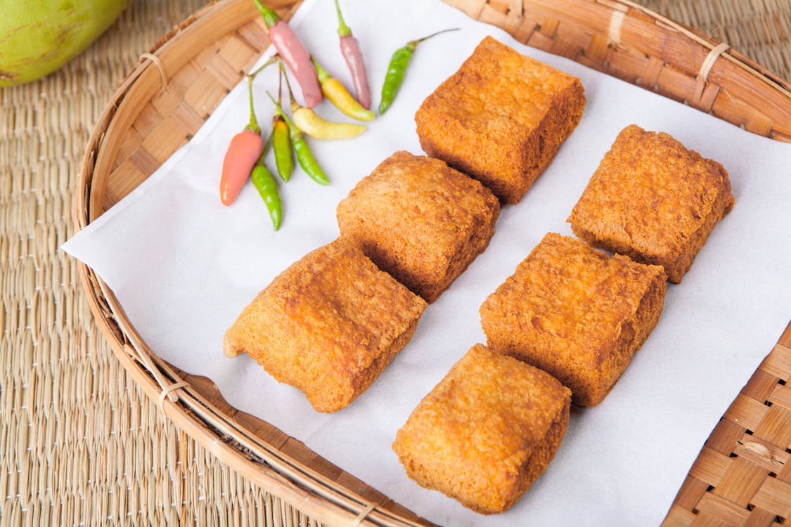 Can you put raw tofu in soup?
