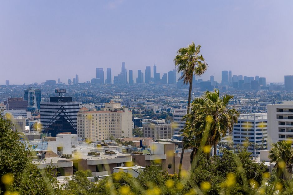 west hollywood window cleaning