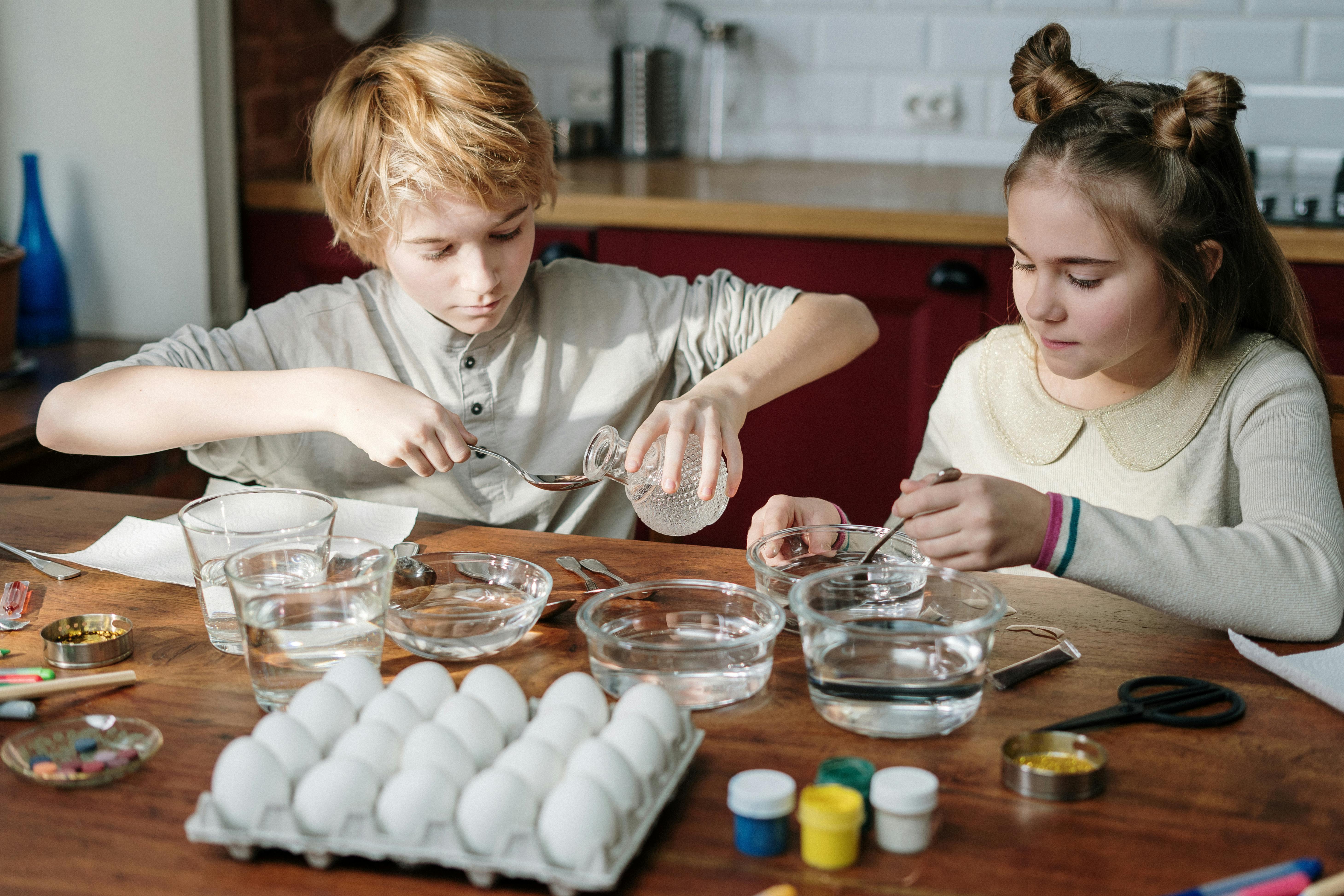 kids making their own easter eggs