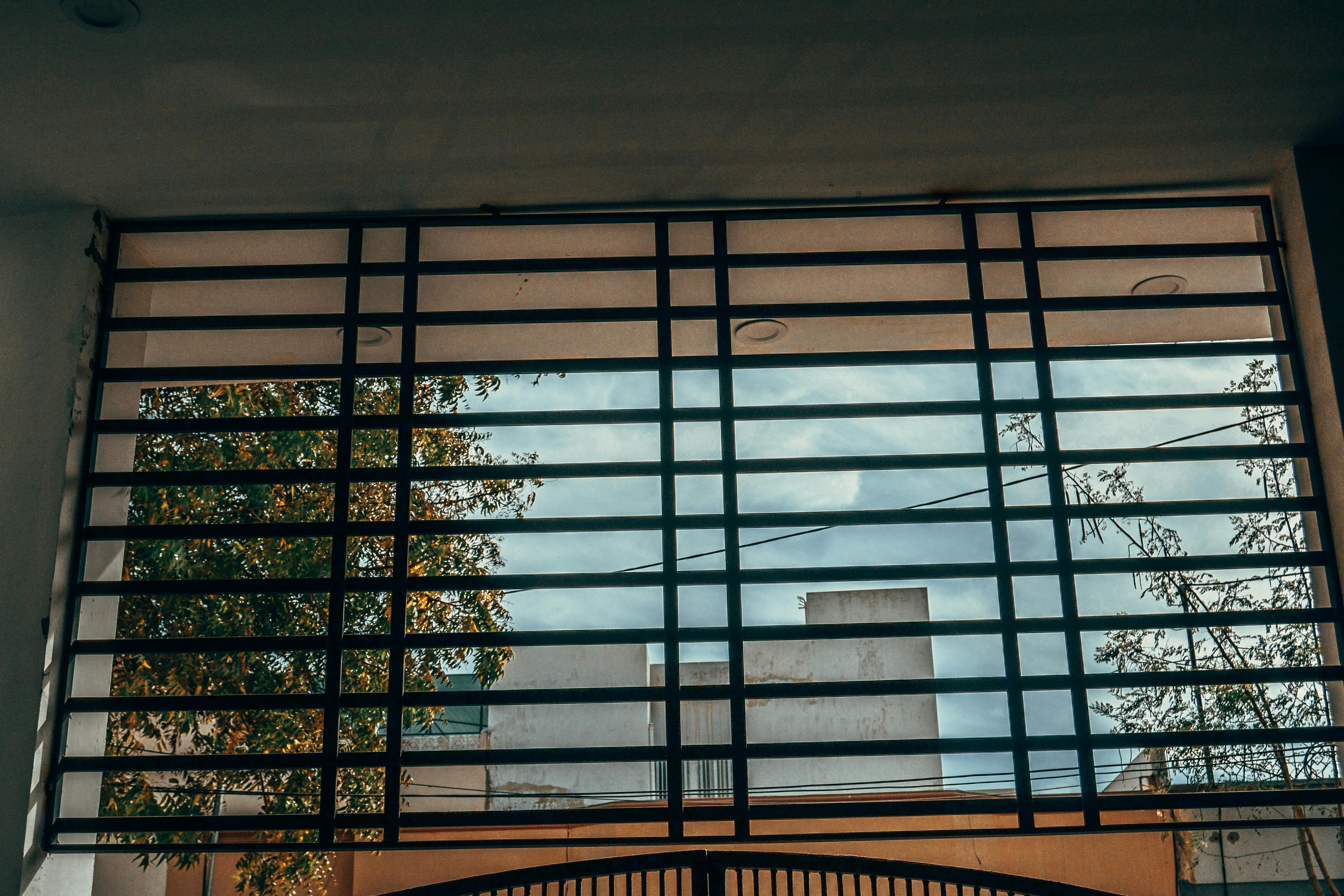 Photochromic lenses changing from clear to dark