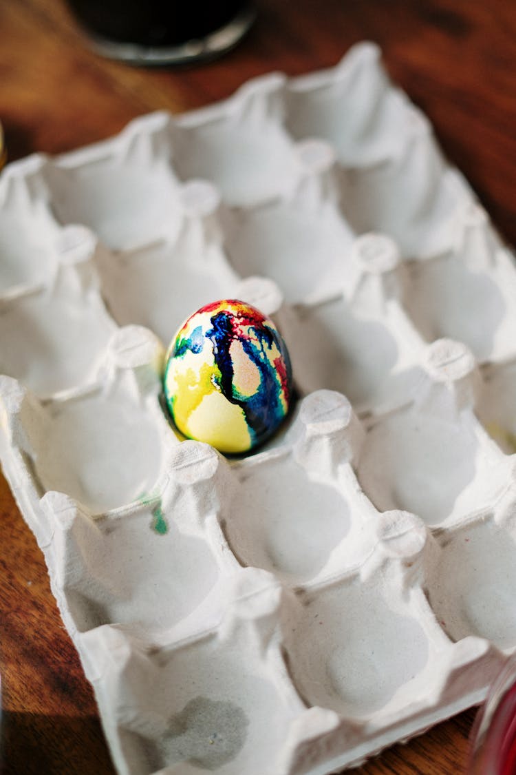 Tie Dye Easter Egg