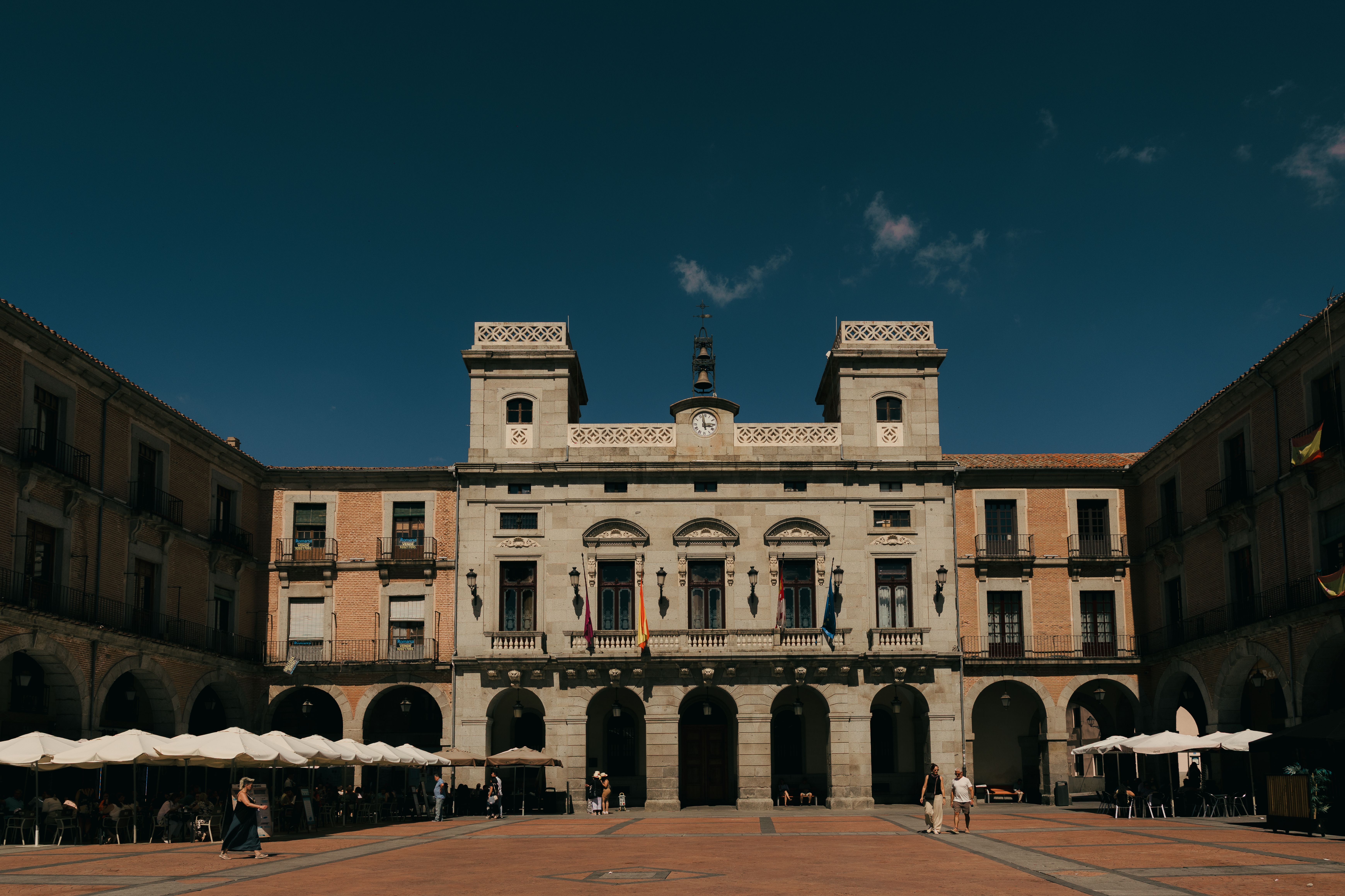 Beautiful view of Plaza del Mercado Chico, showcasing historic architecture in Ávila.