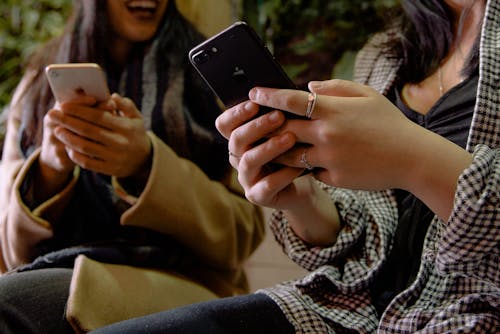 Základová fotografie zdarma na téma chytré telefony, lidé, mobilní telefony