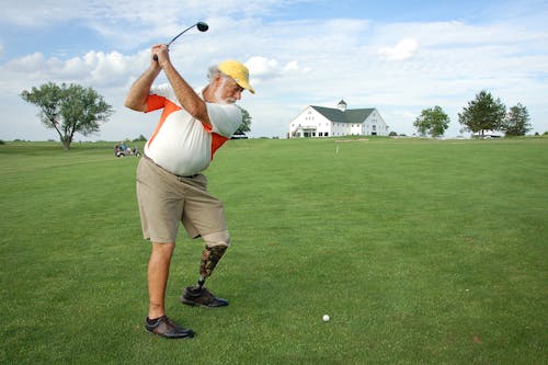 Free Man Playing Golf Stock Photo