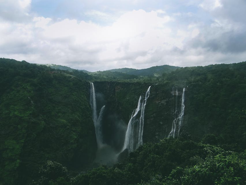 Chasing Waterfalls in Shillong: A Nature Lover's Guide