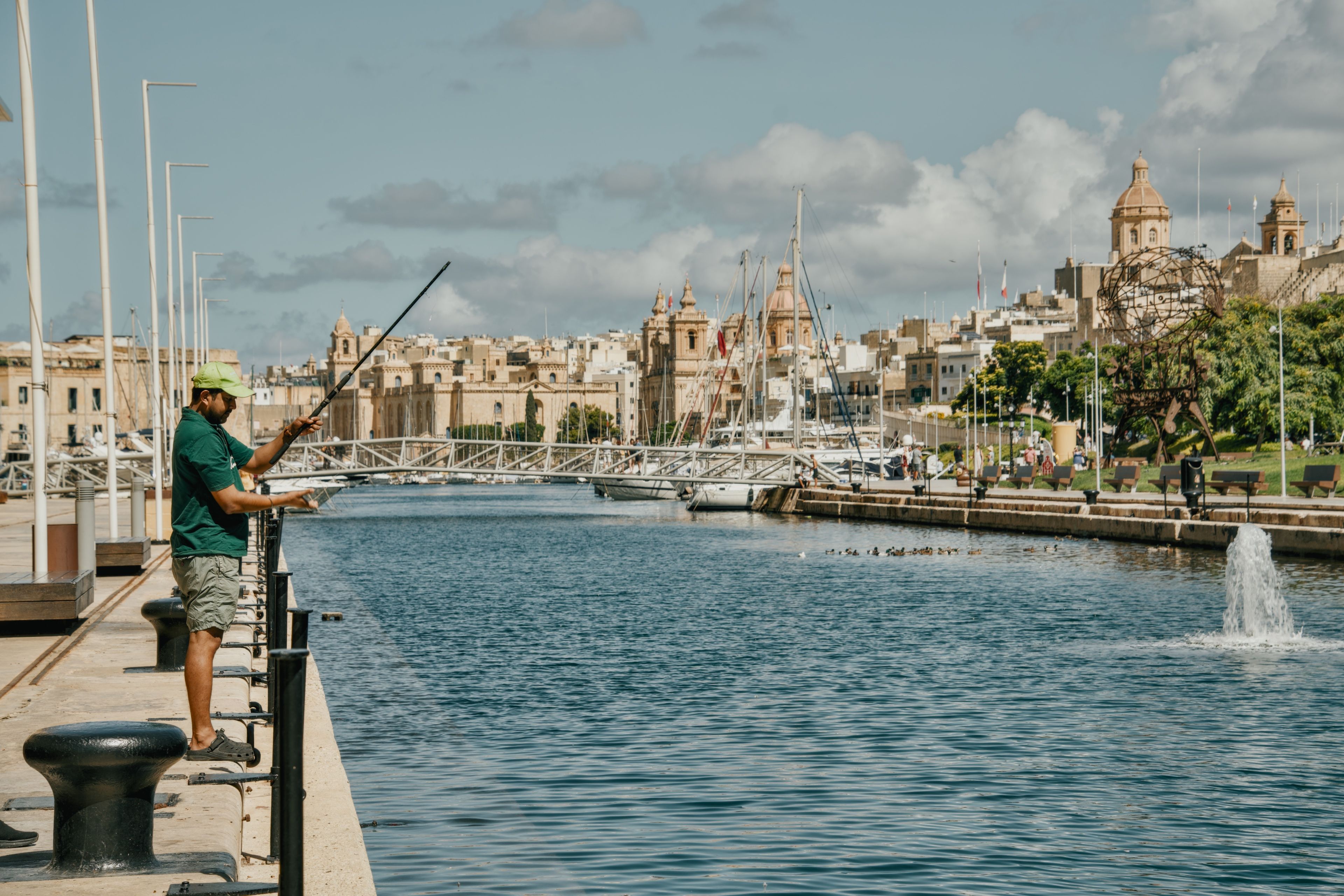 Senglea Malta: Harbour Views & History Guide