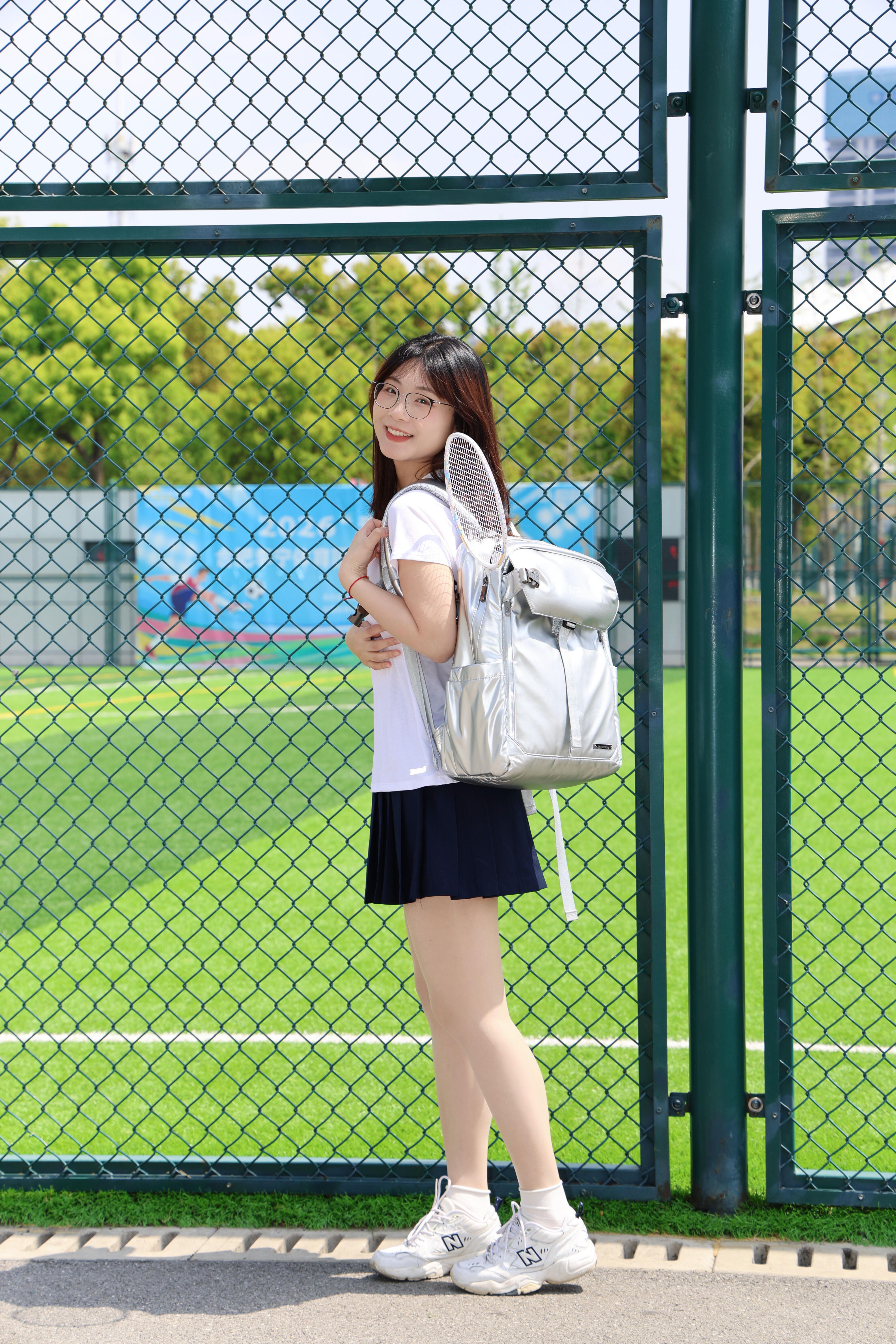 Athletico Sling Bag - Crossbody Backpack for Pickleball
