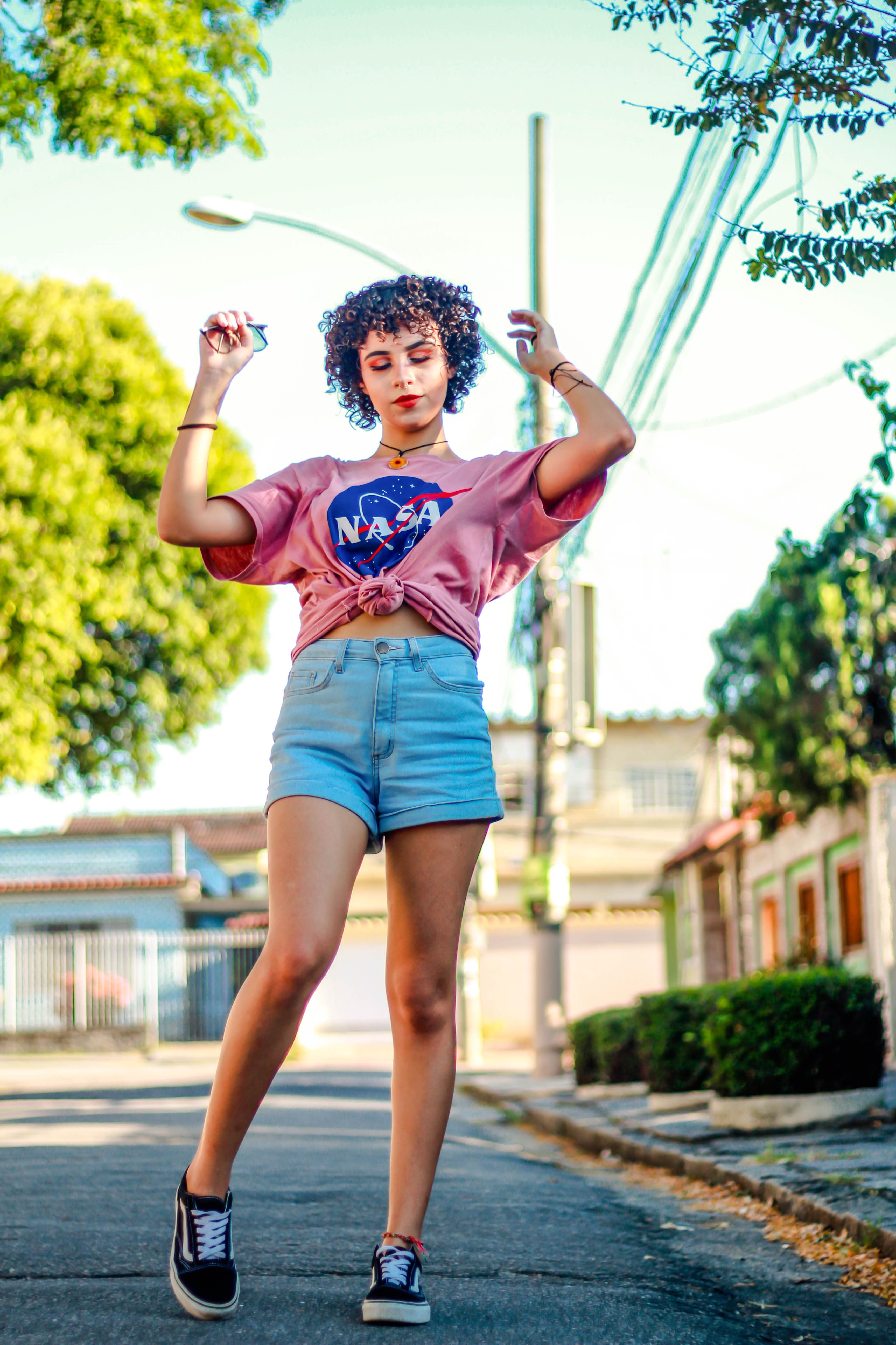 학생들이 집중하기 좋은 쾌적하고 현대적인 교습소 내부 디자인