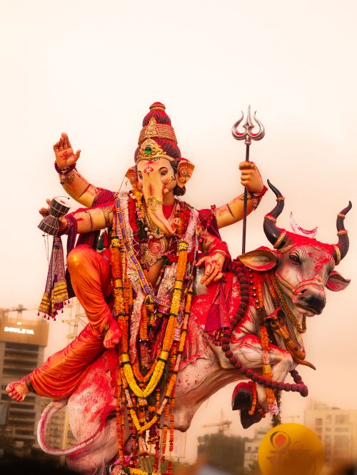 Free Colorful portrayal of Lord Ganesha statue during Ganesh Chaturthi in Mumbai, India. Stock Photo