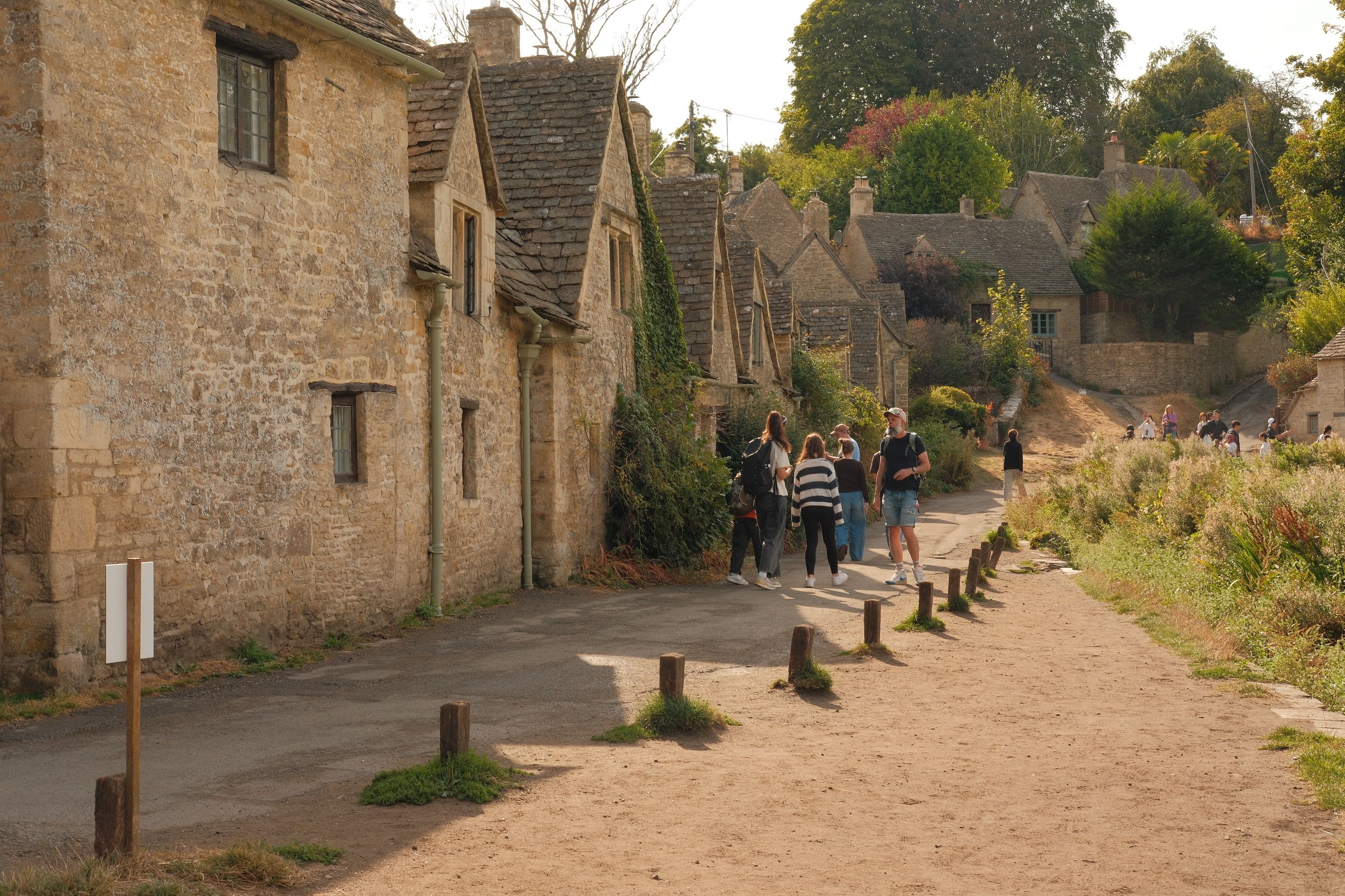Burford Bridge Viewpoint over the River Windrush