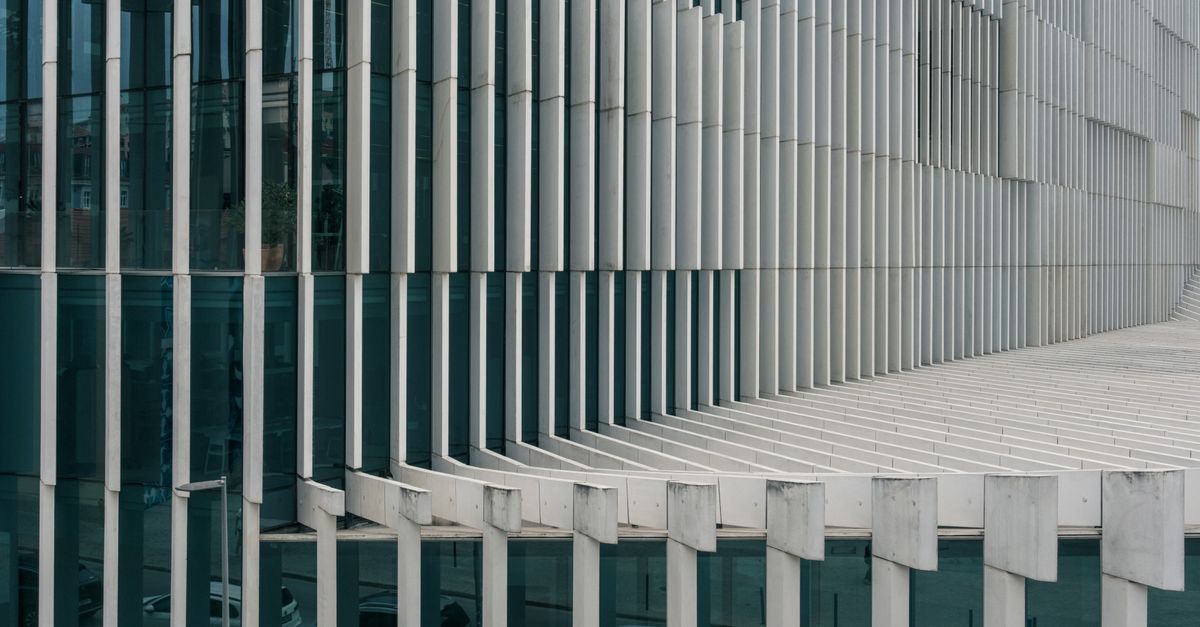 Discover the 10 most architecturally impressive libraries you need to visit Discover the 10 most architecturally impressive libraries you need to visit