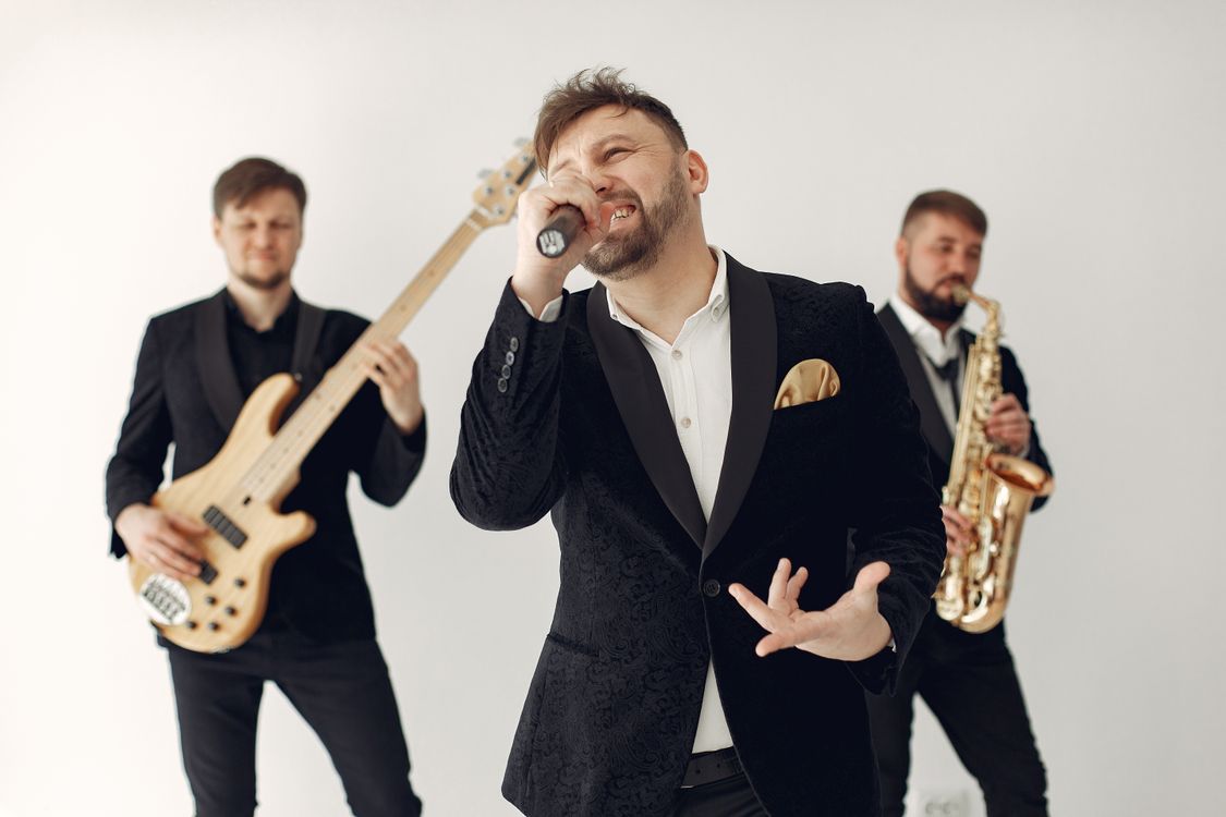 Singing Band · Free Stock Photo