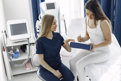 Уход за лицом