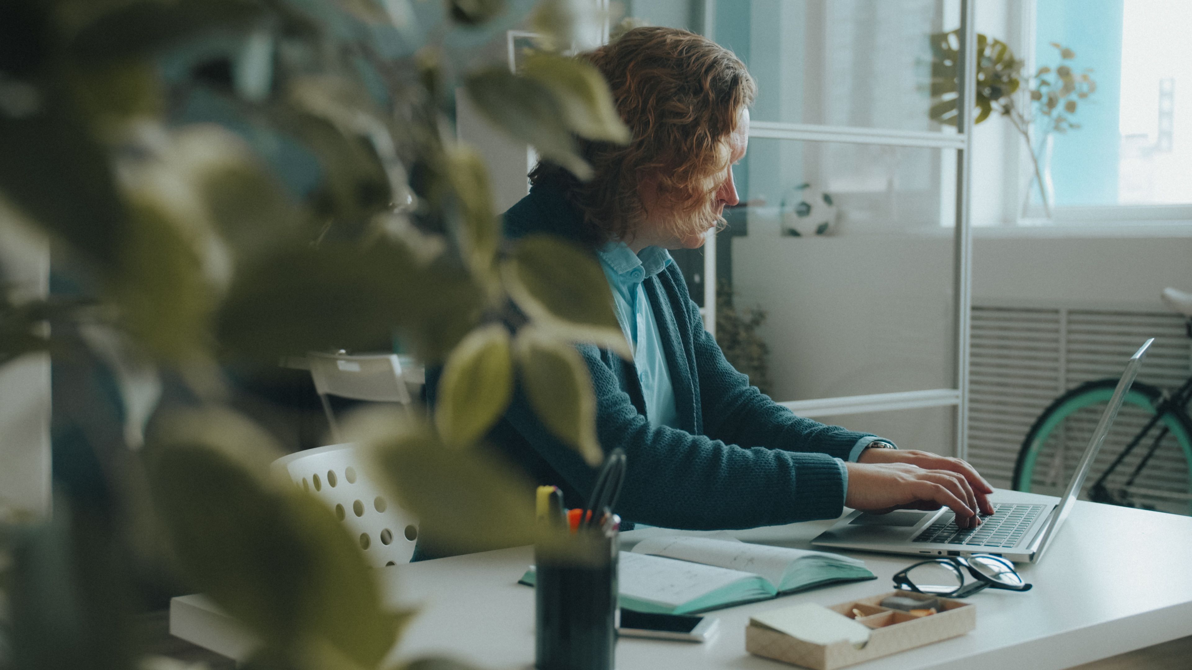 15 Profitable Side-Hustles You Can Easily Start in 2026 — Photo by Vitaly Gariev on Pexels