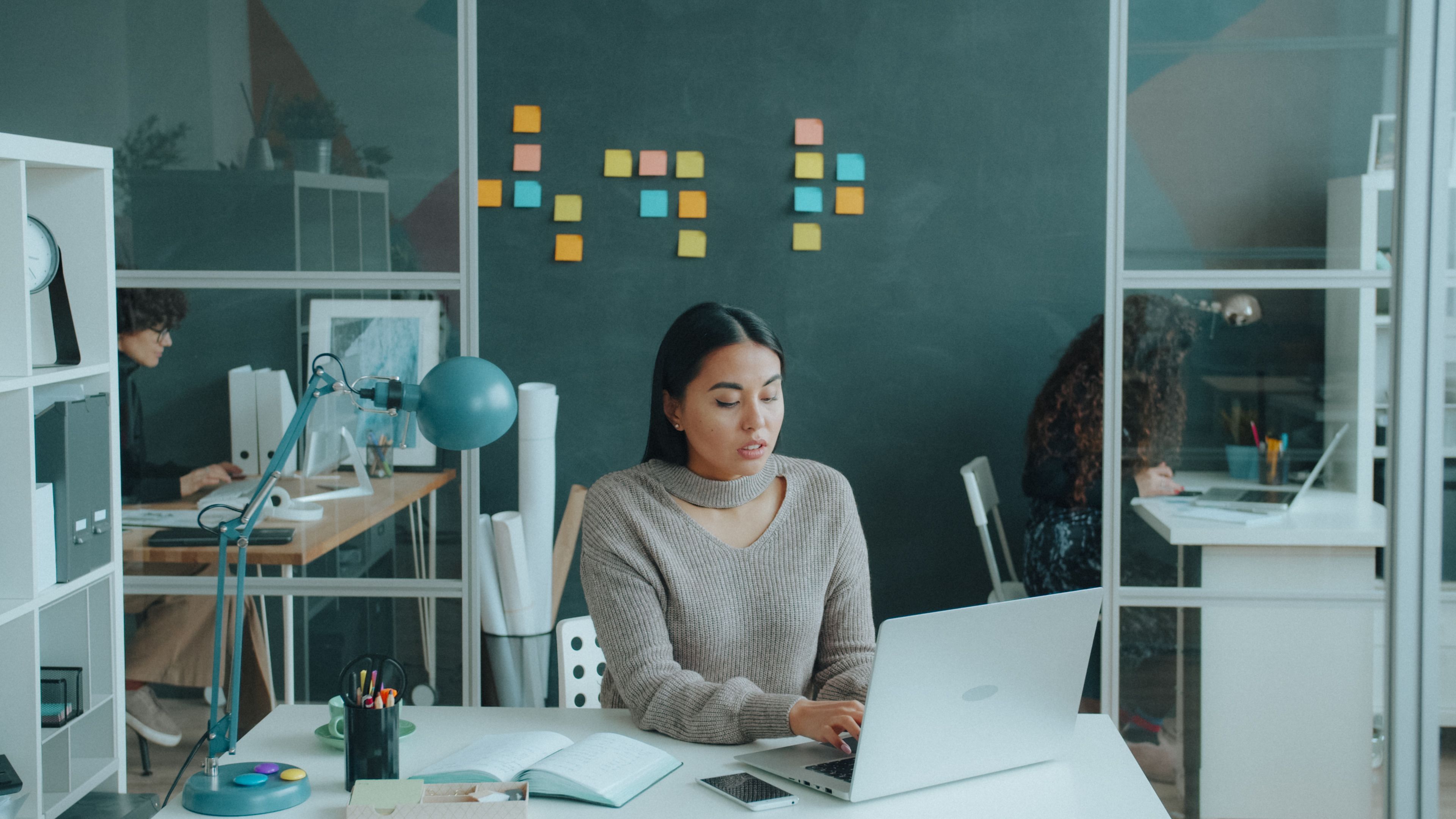AI tools workflow automation — Photo by Vitaly Gariev on Pexels