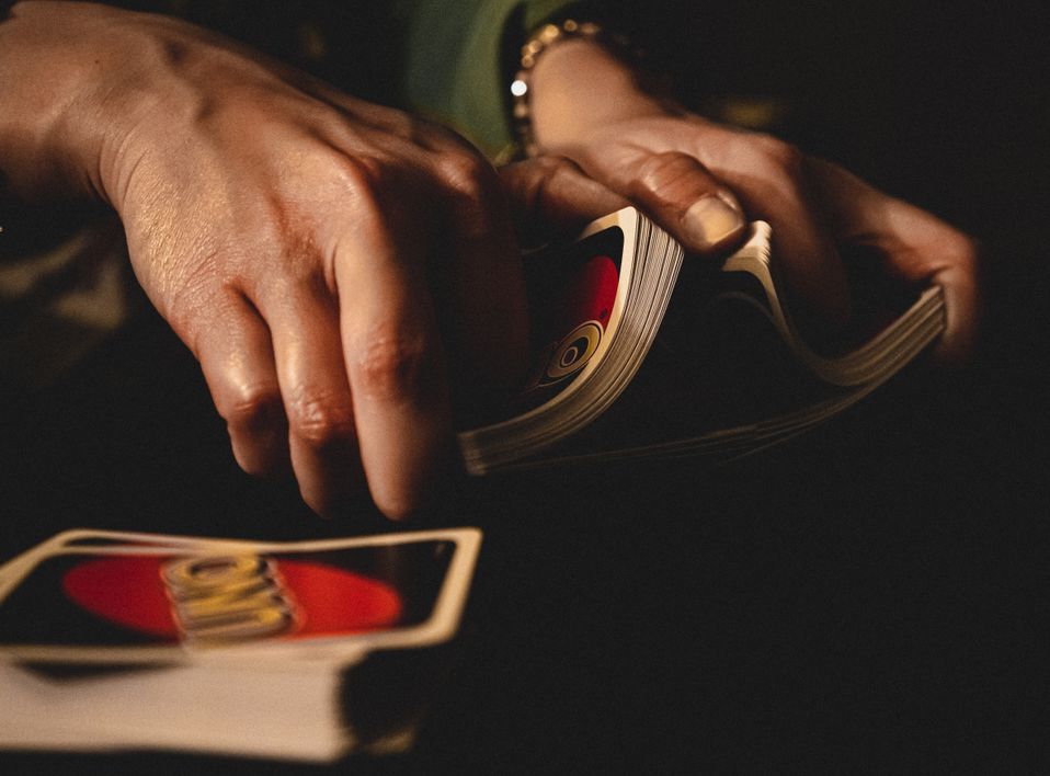 Online Casino: Spielautomaten und Live-Spiele im Überblick