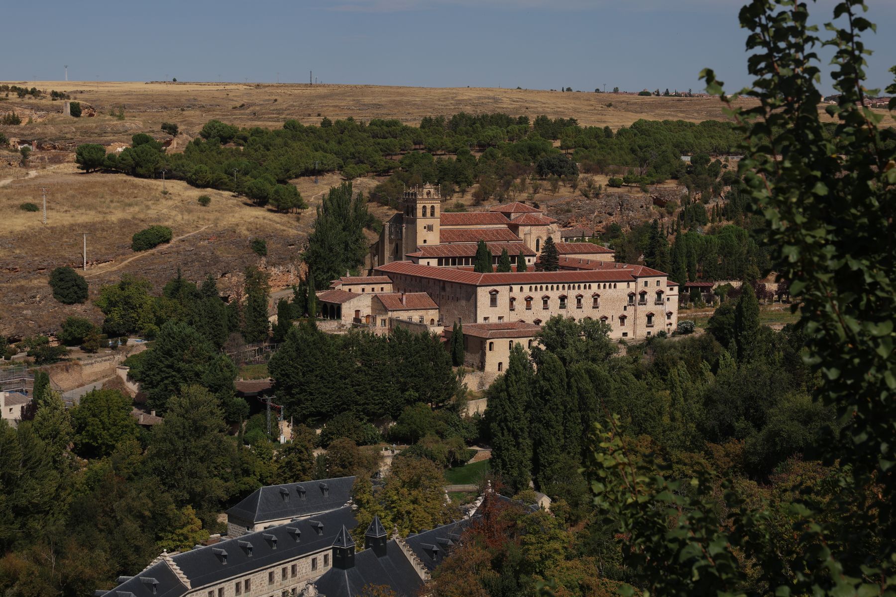 Why Smart Travelers Join the Segovia Hotel Newsletter