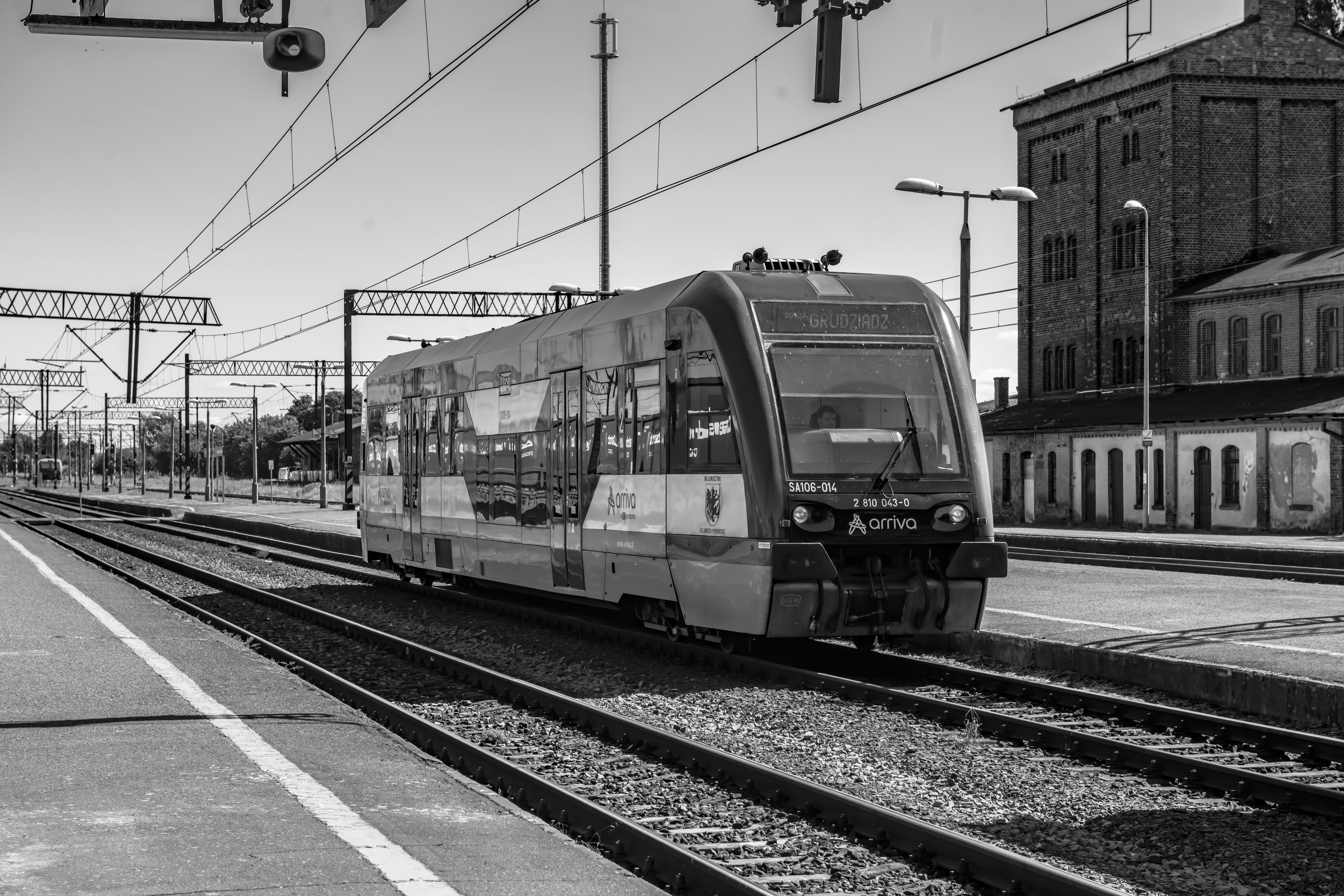Inspector General: High-Speed Rail Authority misused funds on travel, entertainment — Photo by Krzysztof Jaworski Fotografia 