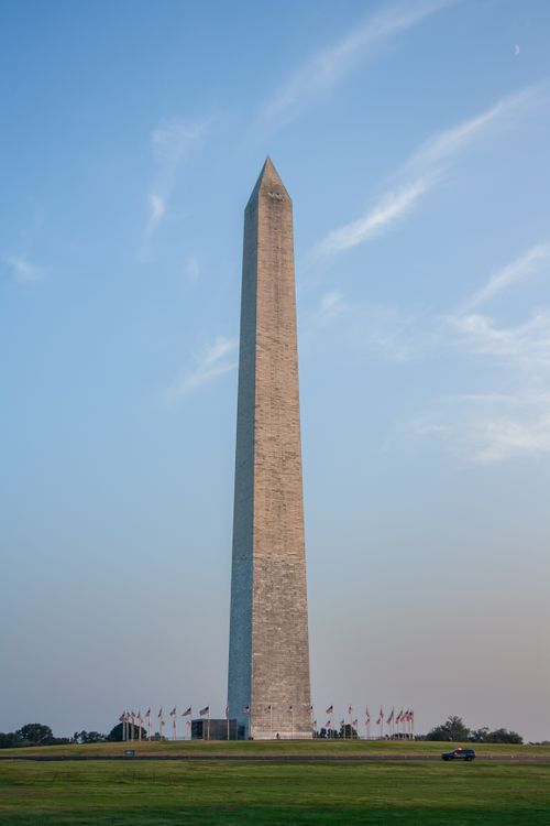 Free The iconic Washington Monument in Washington D.C. with a clear blue sky backdrop. Stock Photo