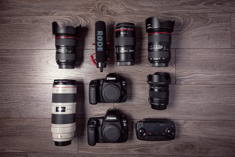 Dslr Cameras And Lenses