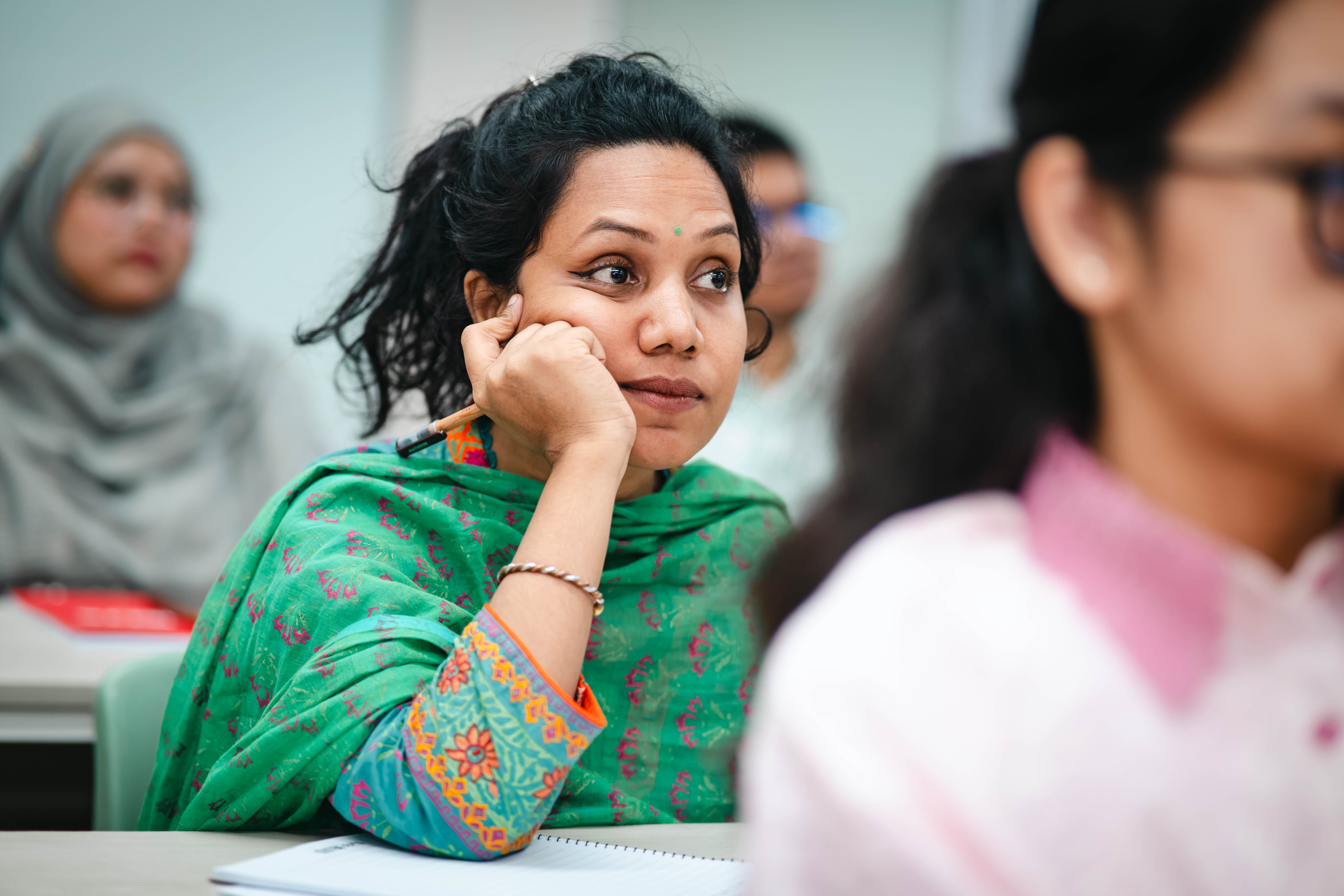 IELTS Online phù hợp với đa dạng đối tượng, từ sinh viên đến người đi làm.