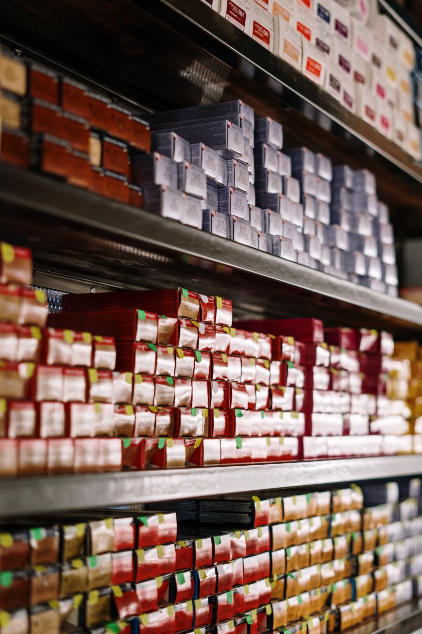 How to Train Staff on Responsible Product Merchandising for Nicotine Pouches