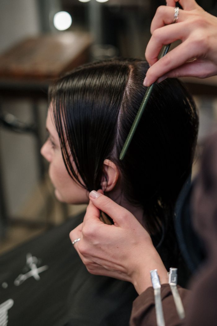 Straight razor shave
