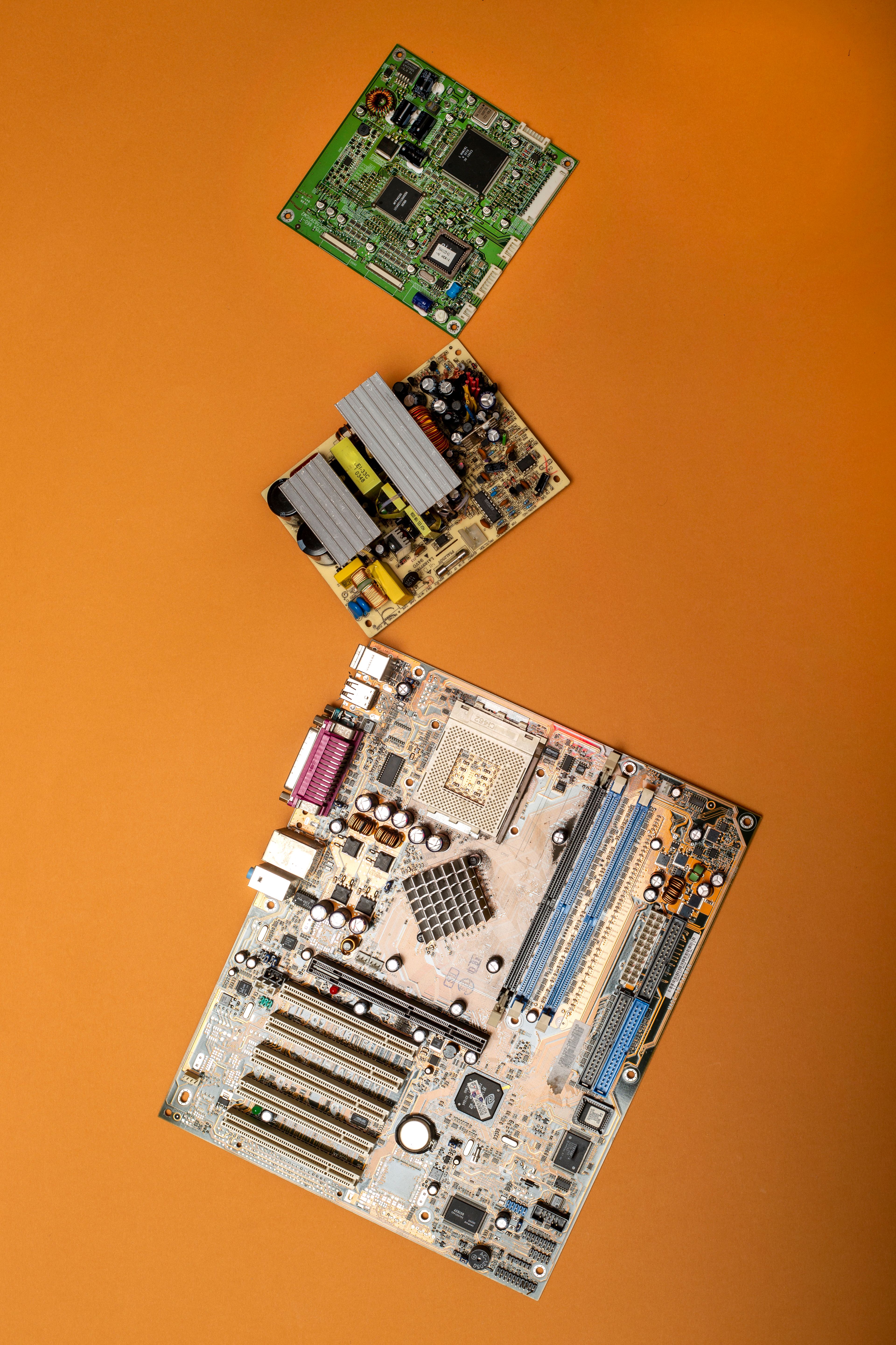 Dysk M.2 NVMe w dłoni