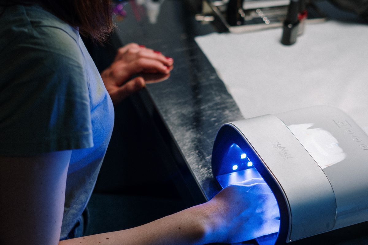 Nageldesign Trends Sommer 2026: Jelly, Chrome & Sorbet