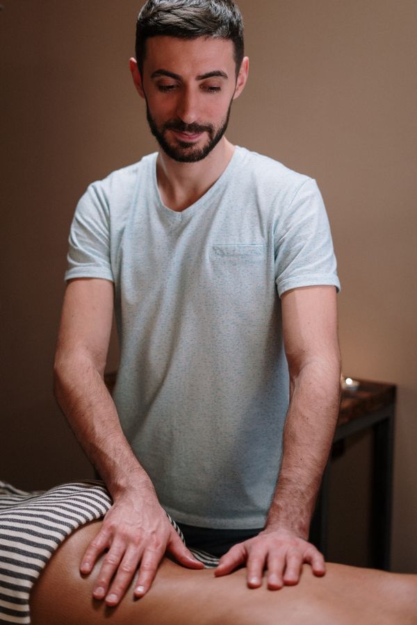 Four-Hand Massage