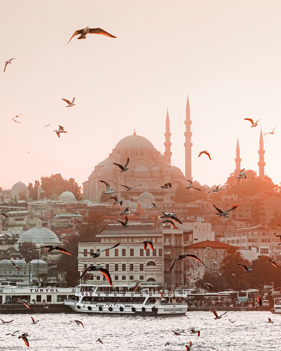 Istanbul, Türkiye: Istanbul Blockchain Week