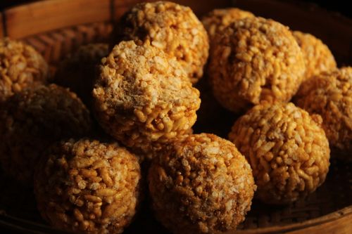 Free Delicious homemade rice Krispies balls in warm lighting, perfect for snacks. Stock Photo
