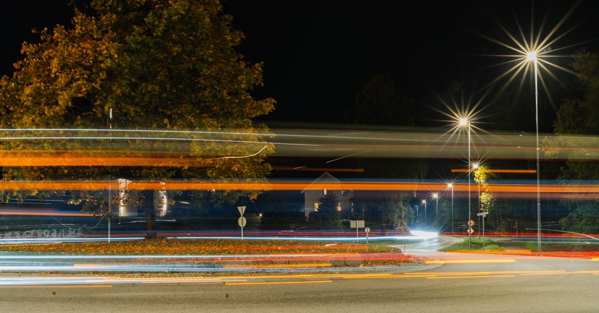 Ultrafast Light Controls Ferromagnetism Without Heat, Phys.org Reports